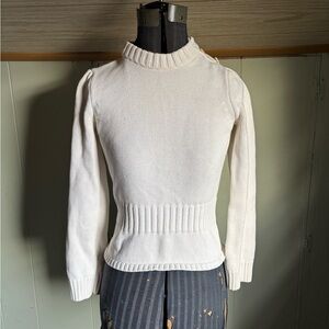Flattering vintage J.Crew white fitted sweater